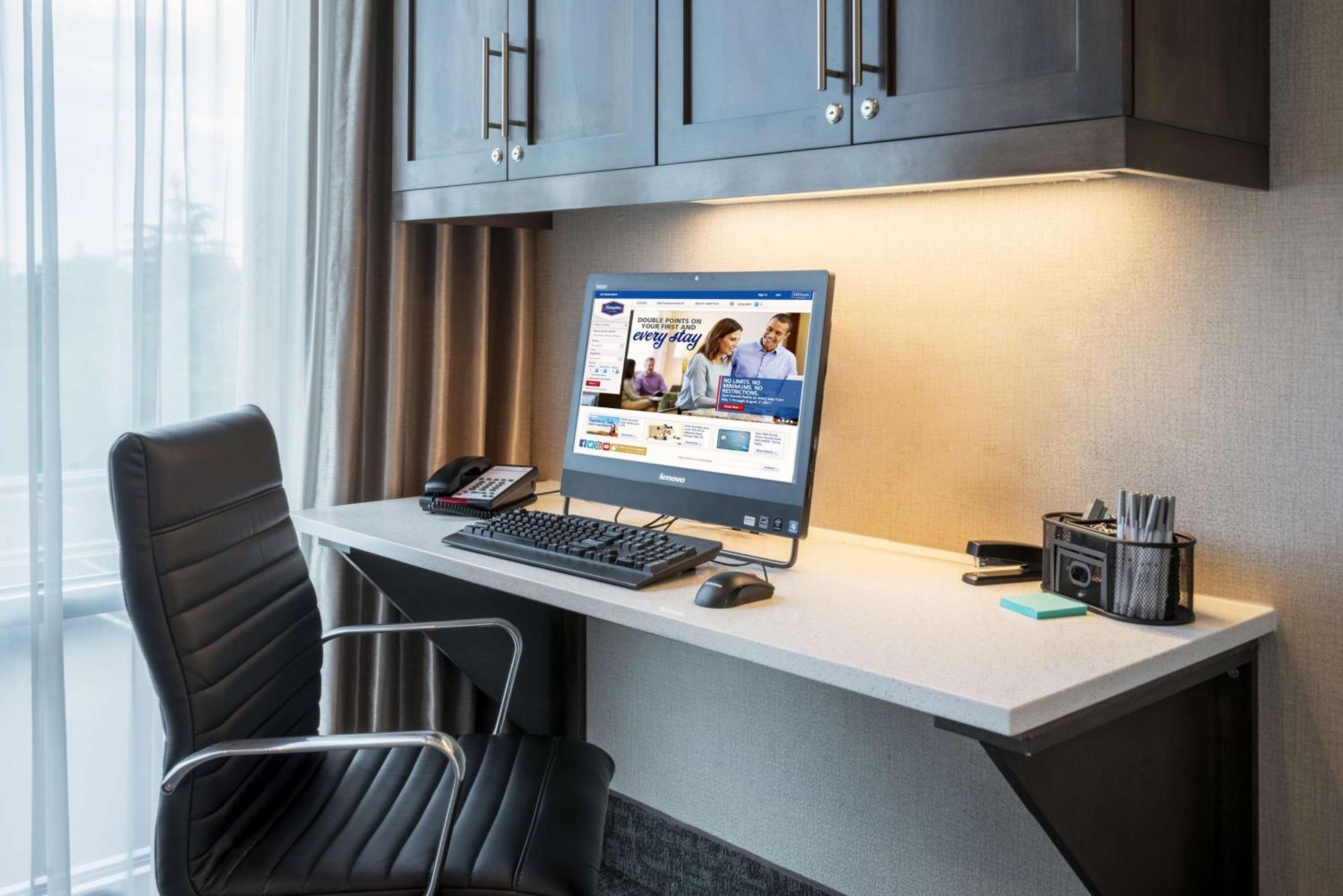Hampton Inn By Hilton Oxford, Me Dış mekan fotoğraf